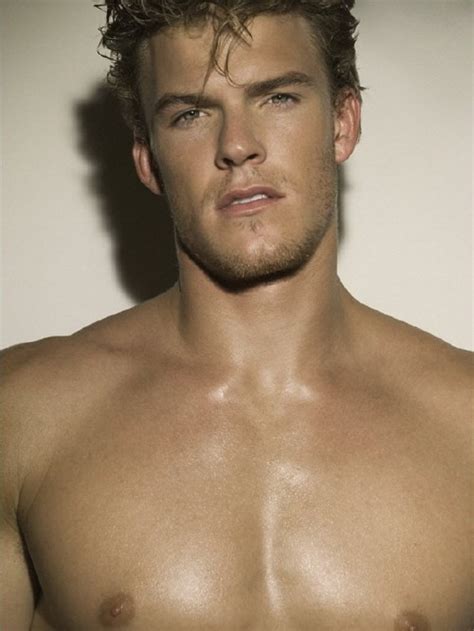 alan ritchson as a model.